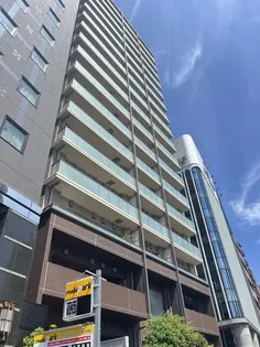 東京都港区六本木3【マンション】の外観