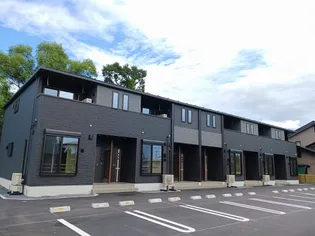 ララ マヒナCの画像