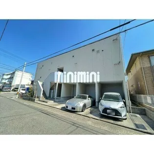 ドヌールV草薙【1階】の外観