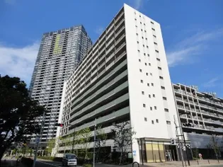 東京都江東区豊洲3【マンション】の外観