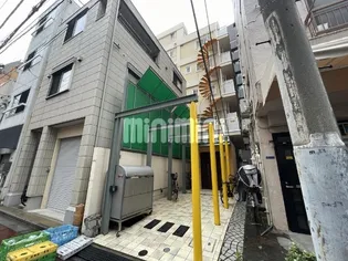 上野イースト【1階】の外観