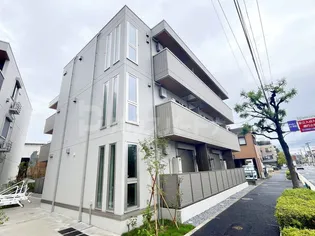 セレスティア加賀【2階】の外観