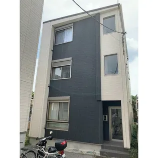 ル シェール青木A棟【1階】の外観