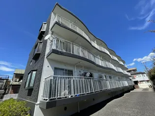 第二ヤマダマンション【1階】の外観