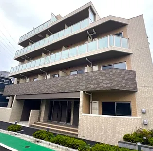 東京都足立区西新井6【マンション】の外観