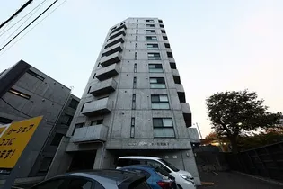 円山シャトー桂和坂下【2階】の外観