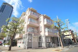 大阪府吹田市片山町1【マンション】の外観