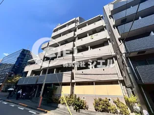 東京都新宿区払方町【マンション】の外観