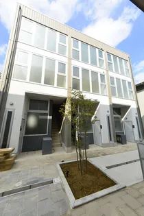 サリースマイル参番館の外観
