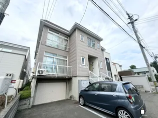 ロイヤルパーク23【3階】の外観