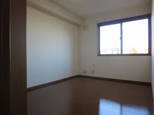 ウィルモア城東【2階】の内装