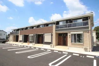 トムトック V【2階】の外観