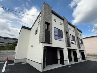 大阪府箕面市粟生外院3【一戸建】の外観