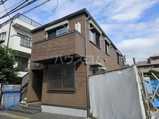 エクウス新宿【2階】の外観