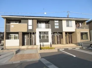 ロワイヤル・フレーズ A【1階】の外観