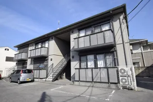 メゾン・クレスト【1階】の外観