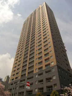 東京都港区芝3【マンション】の外観