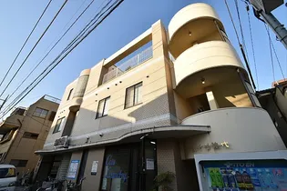 東京都調布市菊野台1【マンション】の外観