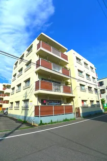 クラウンズマンションの画像