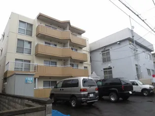 ラ コートボヌールの画像