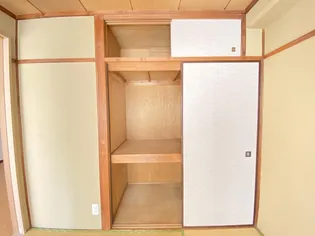 ハイツ花園【2階】の内装