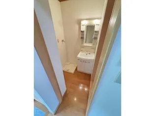 フェヴァリーF【2階】の内装