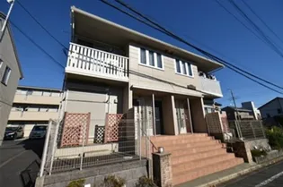 ユニヴェールBの画像