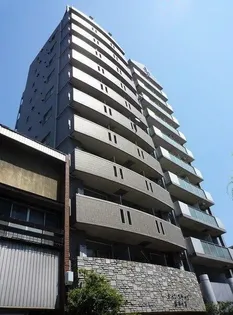 東京都港区東麻布2【マンション】の外観