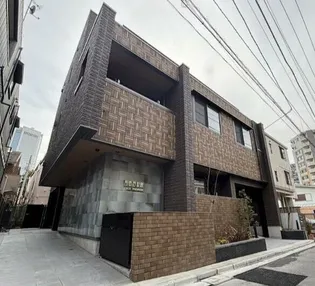 東京都新宿区西新宿4【マンション】の外観