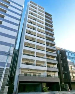 東京都中央区日本橋本町4【マンション】の外観