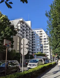 山下公園ハイツ【8階】の外観