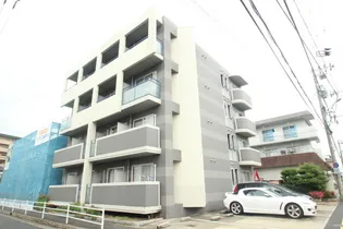 フォレスト中央【1階】の外観