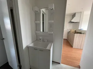 ひよりレジデンス岩井【2階】の内装