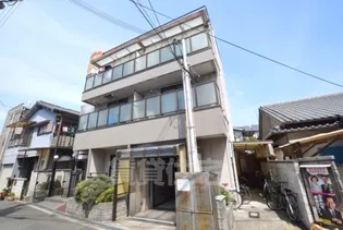 ヴィルヌーブ【2階】の外観