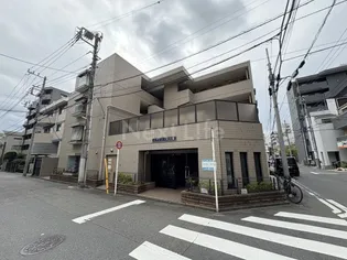 メゾンドール川崎【1階】の外観