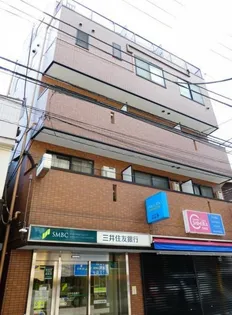 リライアンスコート志村【5階】の外観