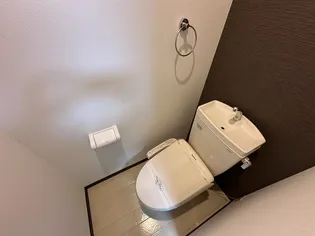 プラザ ドゥ ミューザ【1階】の内装