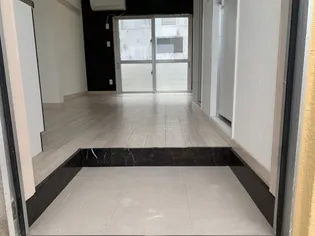 ブルームKikuI【1階】の玄関