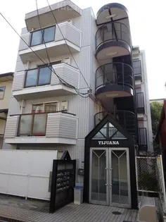 ティファーナ【3階】の外観