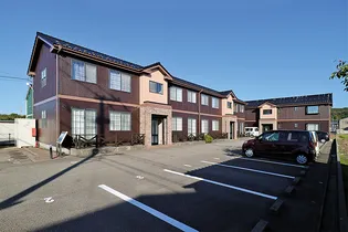 ピアドールの画像