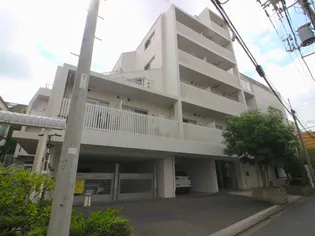 コンフォリア中野の外観