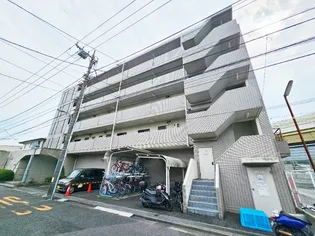オーネストの画像