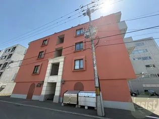 クリスタルファイブ【3階】の外観