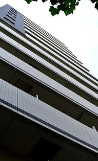 東京都千代田区岩本町2【マンション】の外観