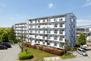 すずかけ台ハイツ6号棟の画像
