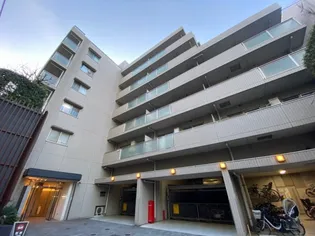 東京都港区三田3【マンション】の外観