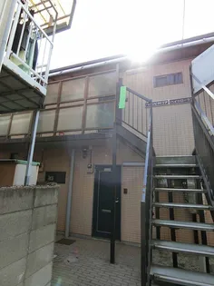 ハイツビクトリア【1階】の外観