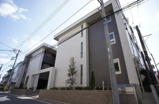 東京都新宿区納戸町【マンション】の外観