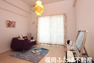 エンクレスト博多駅南III【3階】の居間