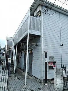 サンフィールド三軒茶屋【1階】の外観